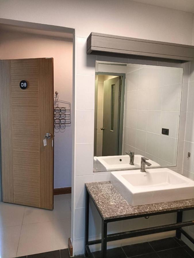 치앙마이 Soft Dormtel Jedyod ซอฟ ดอรมเทล 7 ยอด 호스텔 외부 사진